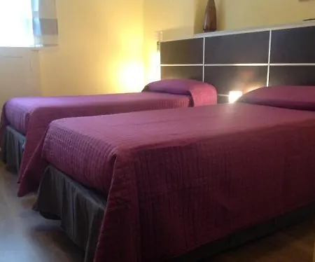 Avec Moi Bed & Breakfast 4*