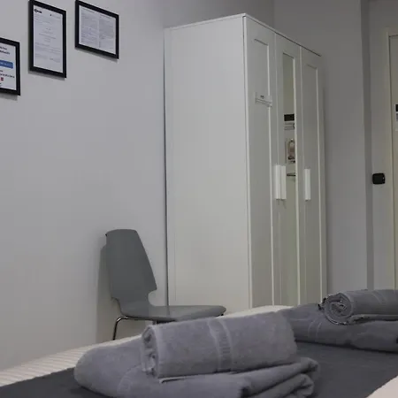 Avec Moi Bed & Breakfast 4*