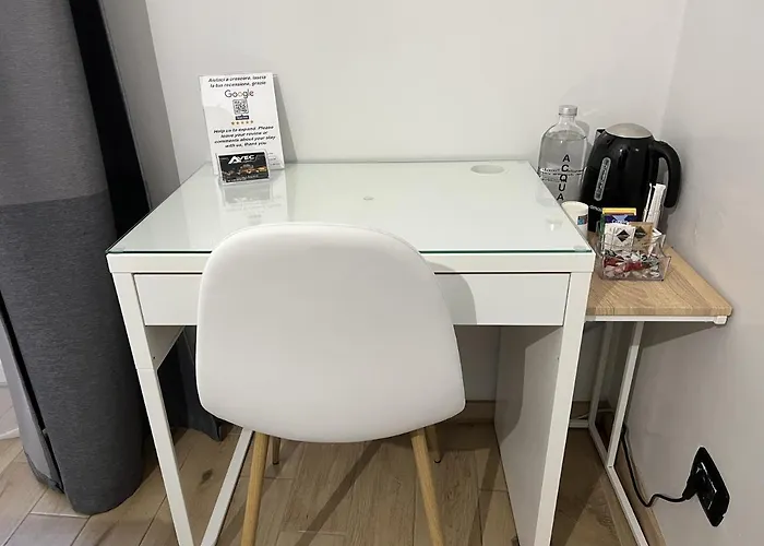 فندق مبيت وإفطار Avec Moi روما