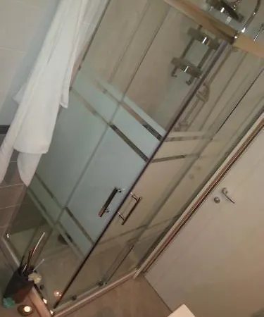 أفيك موا 2*